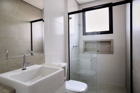 Apartamento para alugar com 190m², 3 quartos e 2 vagasBanheiro