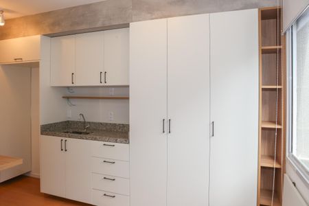 Studio de kitnet/studio para alugar com 1 quarto, 18m² em Lapa, São Paulo