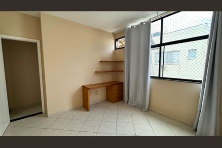 Apartamento para alugar com 210m², 4 quartos e 3 vagas Apartamento para alugar com 210m², 4 quartos e 3 vagasQuarto 2