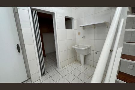 Apartamento para alugar com 210m², 4 quartos e 3 vagas Apartamento para alugar com 210m², 4 quartos e 3 vagasÁrea de Serviço