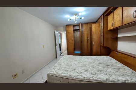 Apartamento para alugar com 210m², 4 quartos e 3 vagas Apartamento para alugar com 210m², 4 quartos e 3 vagasQuarto 4