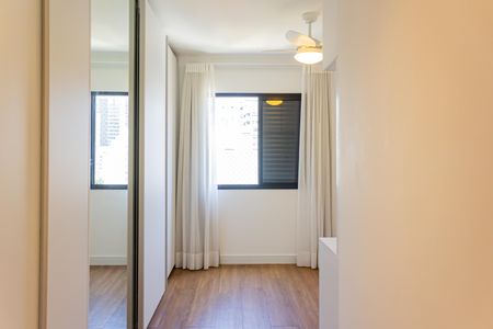 Suíte de apartamento para alugar com 4 quartos, 130m² em Perdizes, São Paulo