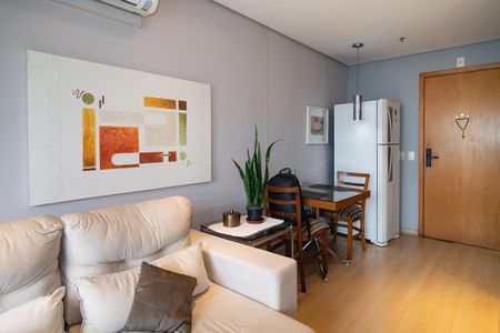 Sala de casa de condomínio à venda com 1 quarto, 37m² em Bela Vista, São Paulo