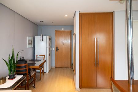 Sala de casa de condomínio à venda com 1 quarto, 37m² em Bela Vista, São Paulo