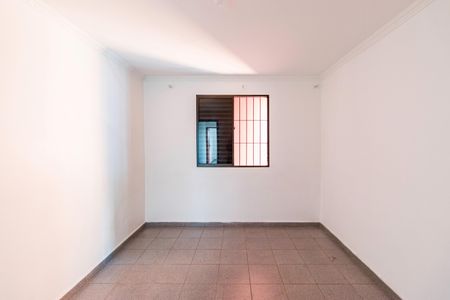 Casa para alugar com 2 quartos, 163m² em Jardim Leonidas Moreira, São Paulo