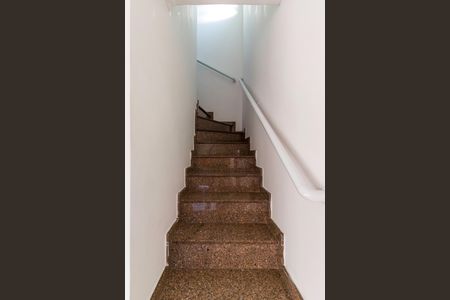 Sala de casa para alugar com 2 quartos, 163m² em Jardim Leonidas Moreira, São Paulo