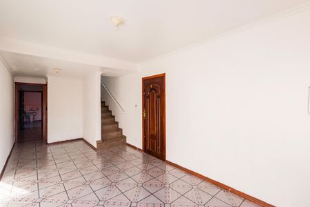 Casa para alugar com 2 quartos, 163m² em Jardim Leonidas Moreira, São Paulo