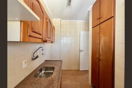 Apartamento à venda com 64m², 1 quarto e 1 vagaCozinha
