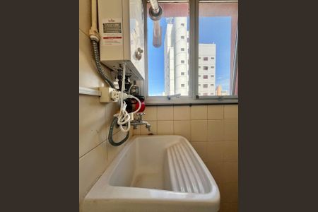 Apartamento à venda com 64m², 1 quarto e 1 vagaÁrea de Serviço