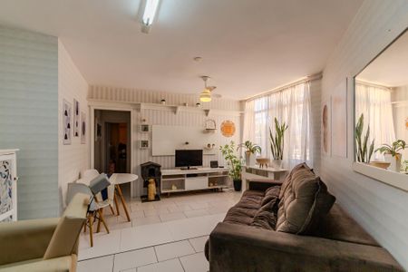 Sala de apartamento para alugar com 2 quartos, 65m² em Cristal, Porto Alegre