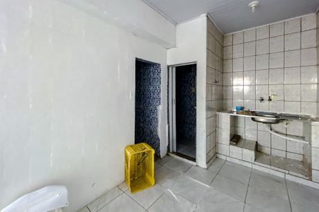 Cozinha de casa para alugar com 1 quarto, 28m² em Vila Dom Pedro I, São Paulo