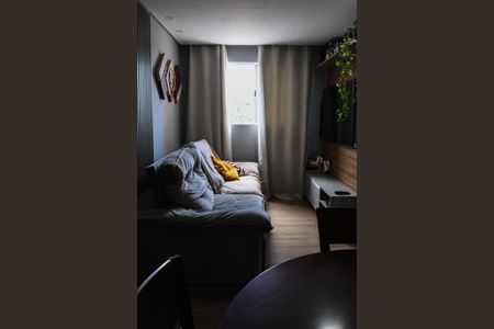 Apartamento para alugar com 2 quartos, 47m² em Parque Rincao, Cotia