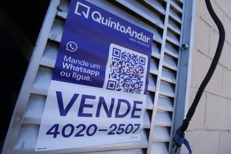 Detalhe de apartamento para alugar com 2 quartos, 45m² em Rubem Berta, Porto Alegre