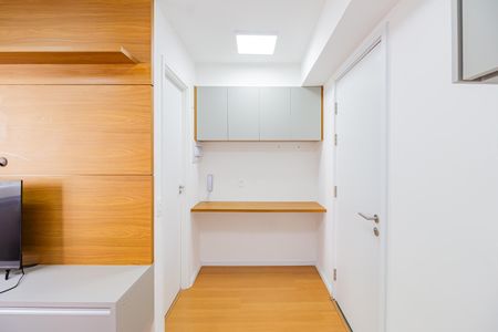 Detalhe Sala de apartamento para alugar com 1 quarto, 24m² em Lapa, São Paulo