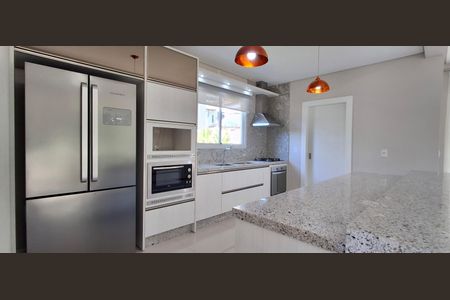 Casa de condomínio para alugar com 545m², 3 quartos e 4 vagas Casa de condomínio para alugar com 545m², 3 quartos e 4 vagasCozinha