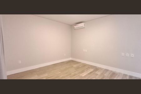 Casa de condomínio para alugar com 545m², 3 quartos e 4 vagas Casa de condomínio para alugar com 545m², 3 quartos e 4 vagasQuarto 2