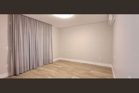 Casa de condomínio para alugar com 545m², 3 quartos e 4 vagas Casa de condomínio para alugar com 545m², 3 quartos e 4 vagasQuarto 2