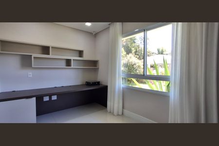 Casa de condomínio para alugar com 545m², 3 quartos e 4 vagas Casa de condomínio para alugar com 545m², 3 quartos e 4 vagasQuarto 1