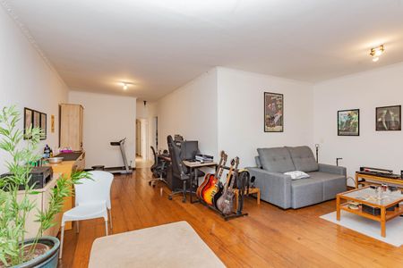  Sala de casa à venda com 5 quartos, 320m² em Cursino, São Paulo