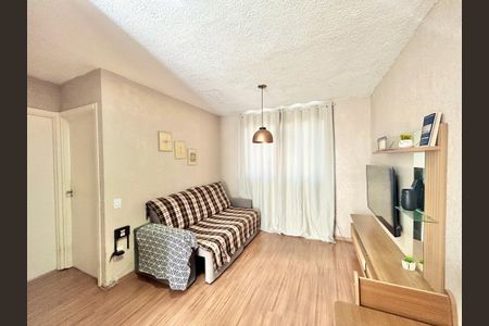 Sala de apartamento à venda com 2 quartos, 40m² em Santos Dumont, São Leopoldo