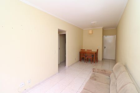 Sala de apartamento para alugar com 2 quartos, 60m² em Tauá, Rio de Janeiro
