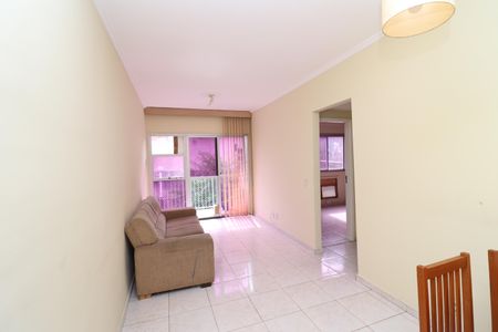 Sala de apartamento para alugar com 2 quartos, 60m² em Tauá, Rio de Janeiro