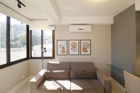 Sala de kitnet/studio para alugar com 1 quarto, 39m² em Independência, Porto Alegre
