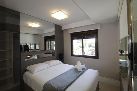 Quarto 1 de kitnet/studio para alugar com 1 quarto, 39m² em Independência, Porto Alegre