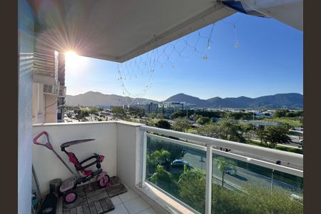 Apartamento à venda com 99m², 3 quartos e 2 vagasVaranda