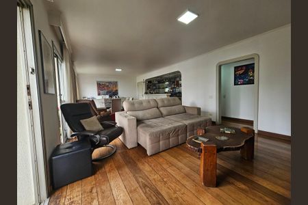 Sala de apartamento à venda com 4 quartos, 210m² em Campo Belo, São Paulo