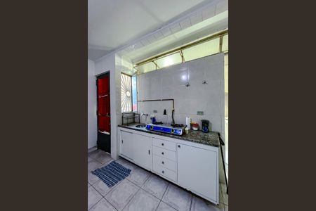 Cozinha de casa para alugar com 1 quarto, 19m² em Vila Dom Pedro I, São Paulo