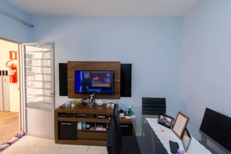 Sala de apartamento para alugar com 2 quartos, 47m² em Jardim Riacho das Pedras , Contagem