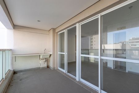 Varanda de kitnet/studio para alugar com 1 quarto, 33m² em Brooklin, São Paulo