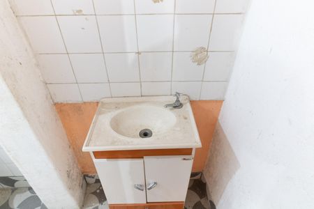 Banheiro  de casa para alugar com 1 quarto, 45m² em Vila Moraes, São Paulo