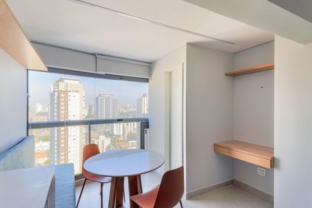 Studio de kitnet/studio para alugar com 1 quarto, 32m² em Jardim das Acacias, São Paulo