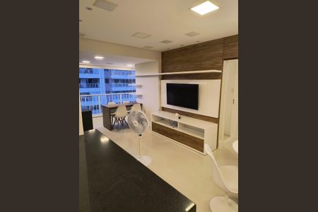 Sala/Cozinha de apartamento para alugar com 2 quartos, 66m² em Patamares, Salvador