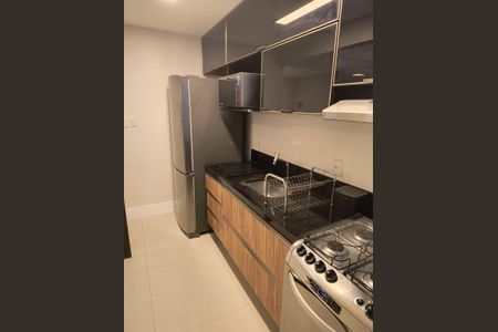 Sala/Cozinha de apartamento para alugar com 2 quartos, 66m² em Patamares, Salvador