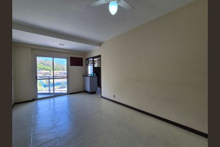 Sala de apartamento para alugar com 2 quartos, 75m² em Recreio dos Bandeirantes, Rio de Janeiro