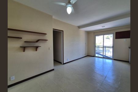 Sala  de apartamento para alugar com 2 quartos, 75m² em Recreio dos Bandeirantes, Rio de Janeiro