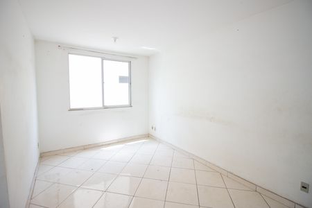 Sala de apartamento para alugar com 2 quartos, 70m² em Morro do Confisco, Contagem