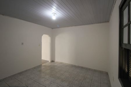 Quarto de casa para alugar com 1 quarto, 33m² em Vila California, São Paulo