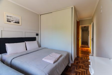 Quarto 1 - Suite de casa para alugar com 4 quartos, 180m² em Jardim Bonfiglioli, São Paulo