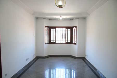 Sala de casa para alugar com 3 quartos, 138m² em Vila Rosalia, Guarulhos