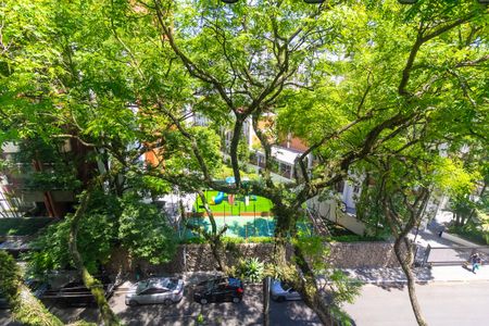 Vista Sala de apartamento à venda com 3 quartos, 74m² em Vila Sofia, São Paulo