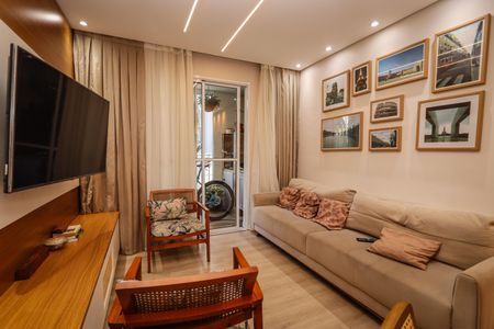 Sala de apartamento à venda com 3 quartos, 78m² em Jardim Bom Tempo, Taboão da Serra