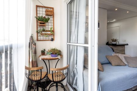 Apartamento à venda com 2 quartos, 50m² em Vila Anastácio, São Paulo