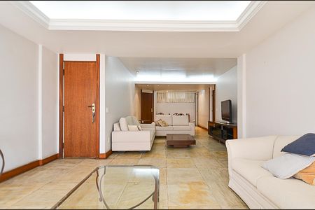 Sala de Estar de apartamento para alugar com 3 quartos, 190m² em Lourdes, Belo Horizonte