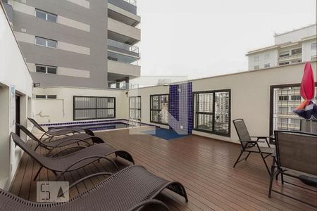 Apartamento à venda com 70m², 2 quartos e 1 vaga Apartamento à venda com 70m², 2 quartos e 1 vagaÁrea comum - Piscina