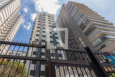 Apartamento à venda com 70m², 2 quartos e 1 vaga Apartamento à venda com 70m², 2 quartos e 1 vagaFachada do Prédio