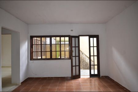 Sala de casa para alugar com 2 quartos, 45m² em Jardim Sulacap, Rio de Janeiro